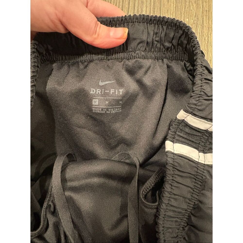 Nike Dri-Fit Womens Running Shorts Rubber Waistband Swoosh Logo Black Size M - Picture 6 of 6